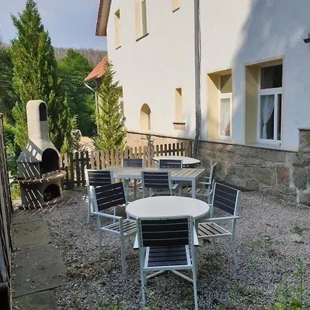 Heine Apartment *